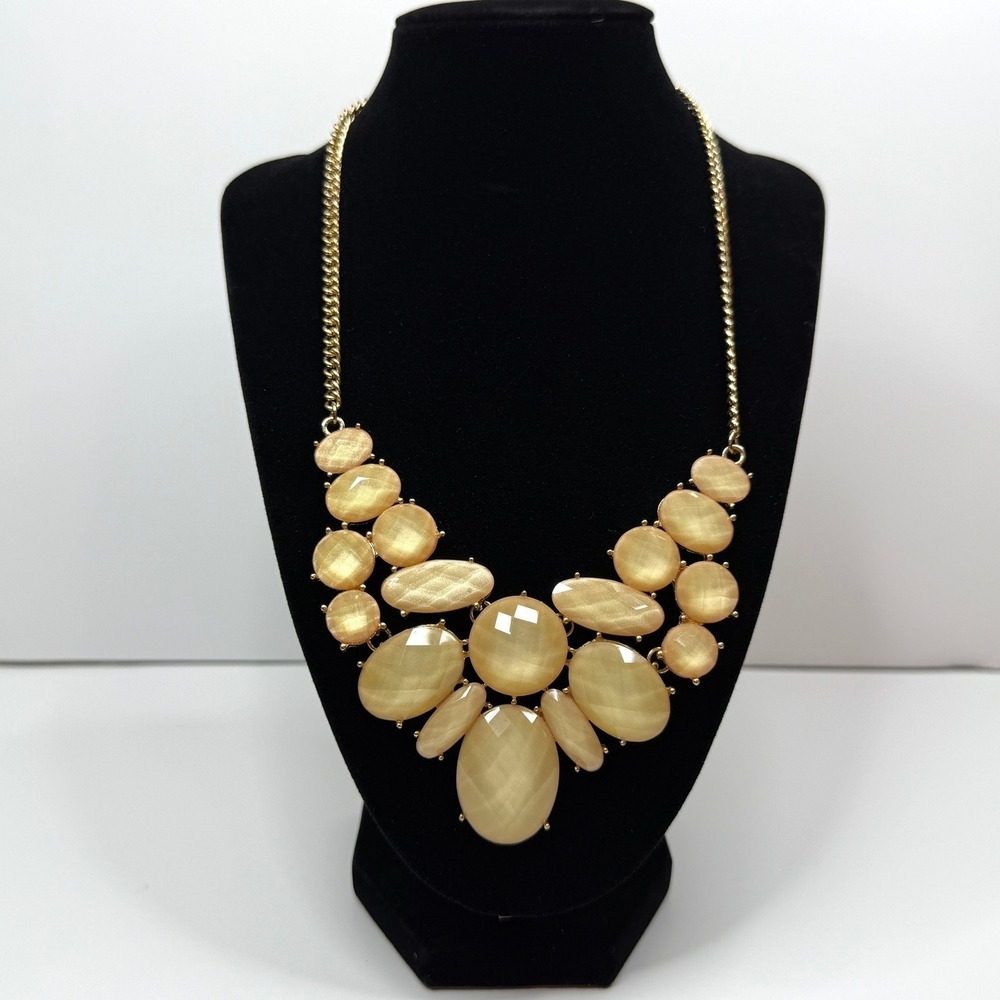 Icing Statement Bib Necklace Acrylic Faceted Cabochon Fashion Jewelry 20 in L